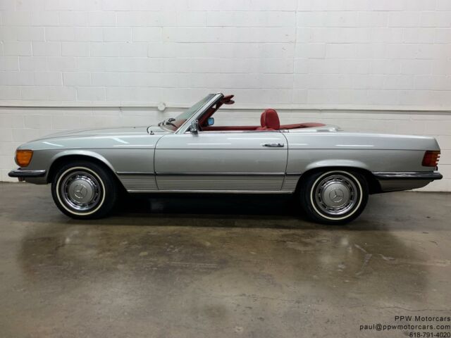 Mercedes-Benz SL-Class 1972 image number 0