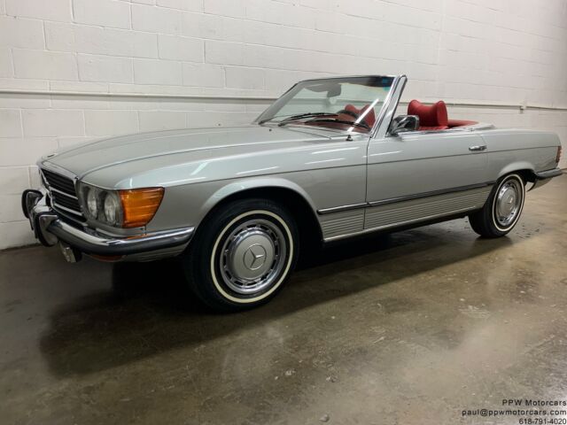 Mercedes-Benz SL-Class 1972 image number 1