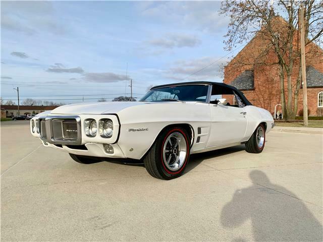 Pontiac Firebird 1969 image number 0