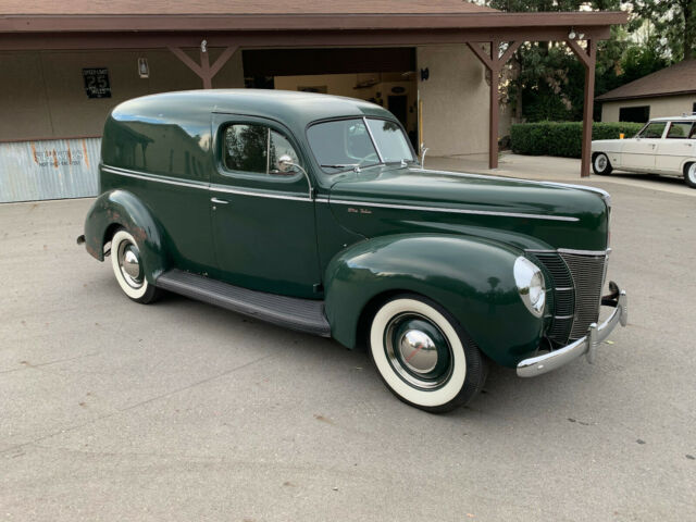 Ford Deluxe Sedan Delivery 1940 image number 34