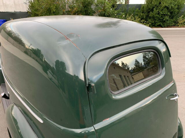 Ford Deluxe Sedan Delivery 1940 image number 6