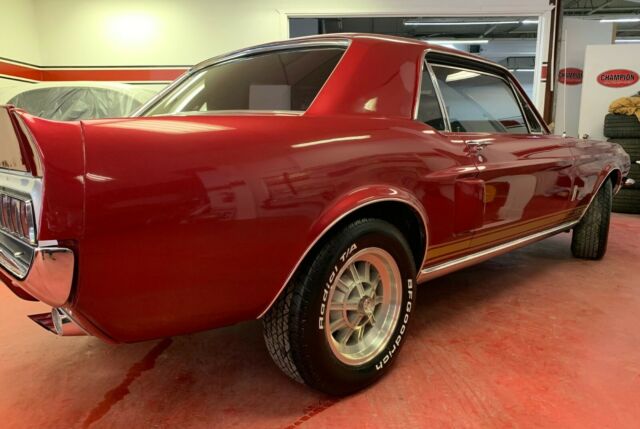 Ford Mustang 1967 image number 30