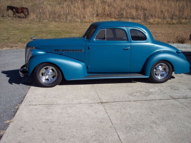 Chevrolet Bel Air/150/210 1939 image number 0