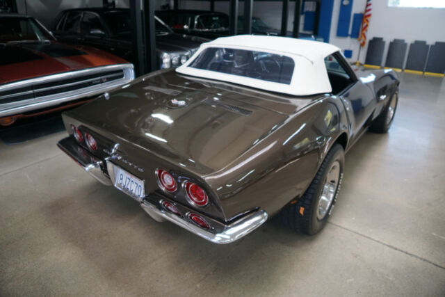 Chevrolet Corvette 427/390HP V8 Convertible 1969 image number 43