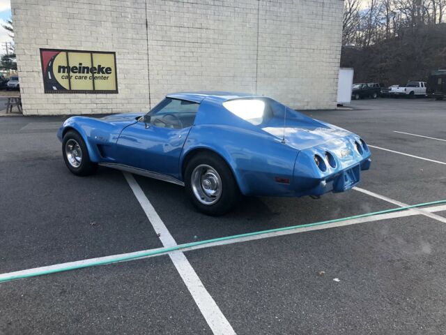 Chevrolet Corvette 1976 image number 15