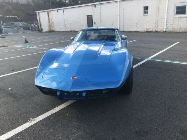 Chevrolet Corvette 1976 image number 26