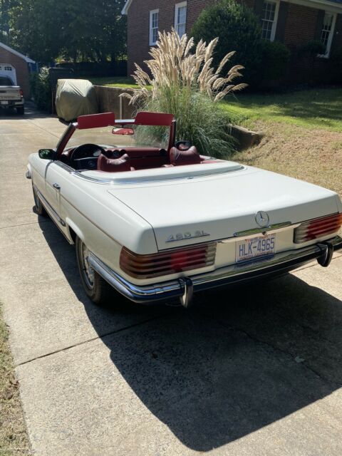 Mercedes-Benz 450SL 1973 image number 2