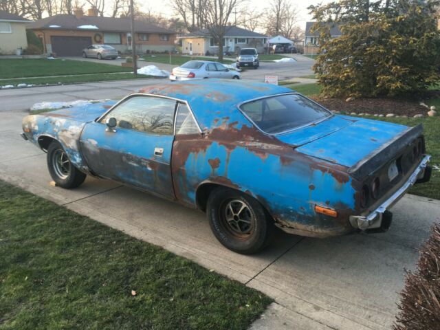 Plymouth Barracuda 1973 image number 29