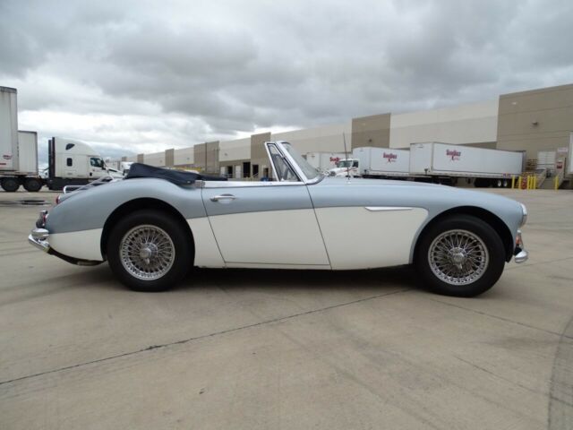 Austin Healey 3000 1967 image number 28