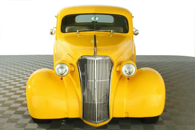 Chevrolet Classic 1937 image number 15