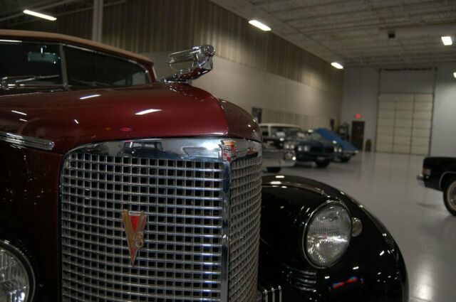 Cadillac Convertible 4dr Sedan 1938 image number 12