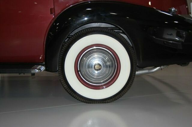 Cadillac Convertible 4dr Sedan 1938 image number 39