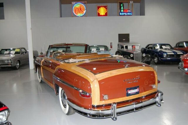 Chrysler Town & Country Woody Convertible 1949 image number 11