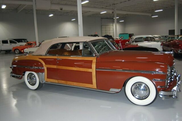 Chrysler Town & Country Woody Convertible 1949 image number 14