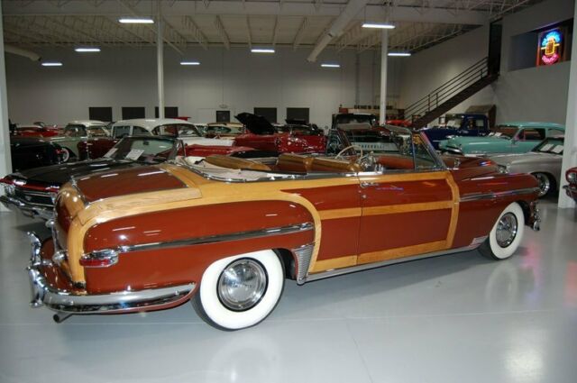 Chrysler Town & Country Woody Convertible 1949 image number 32