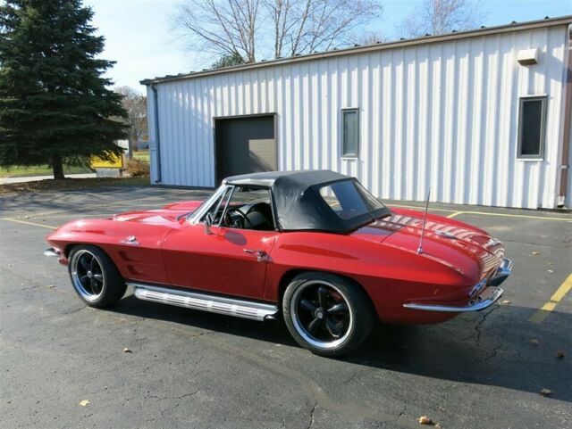 Chevrolet Corvette 1963 image number 30