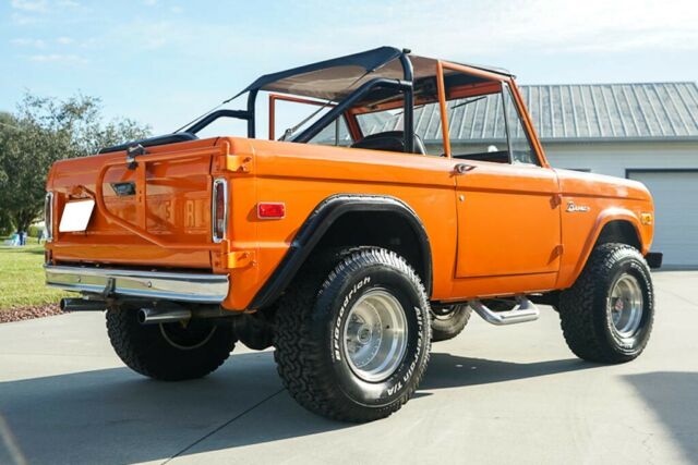 Ford Bronco 1975 image number 9