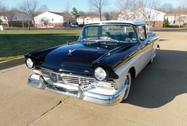 Ford Ranchero 1957 image number 0