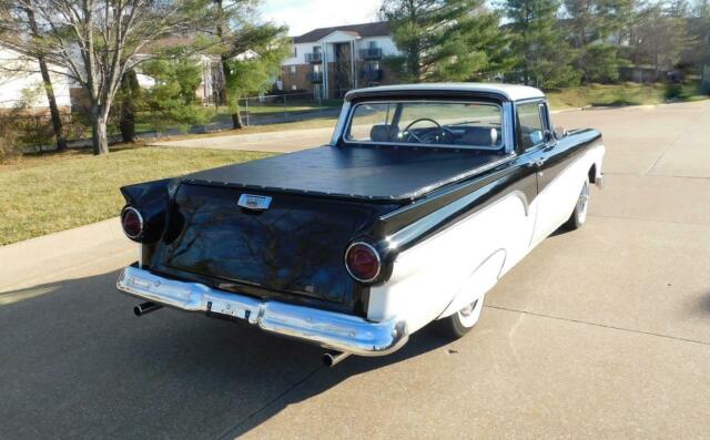 Ford Ranchero 1957 image number 15