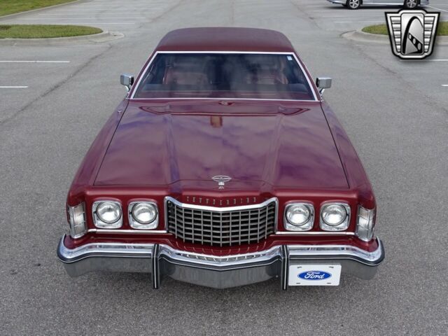 Ford Thunderbird 1975 image number 32