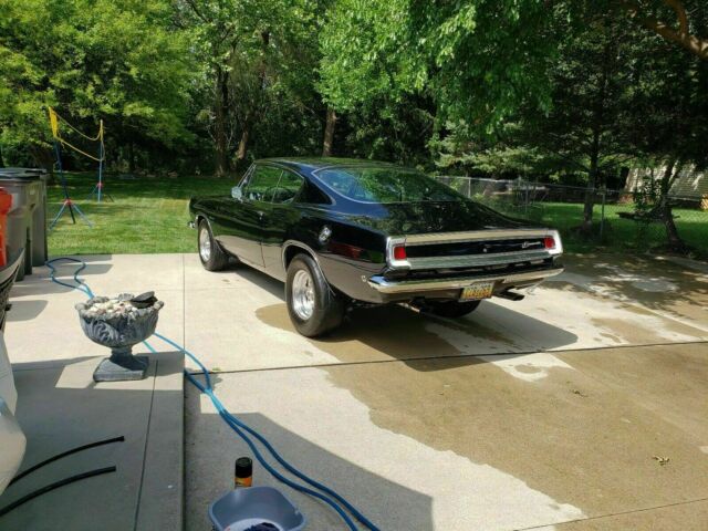 Plymouth Barracuda Fastback 1968 image number 13