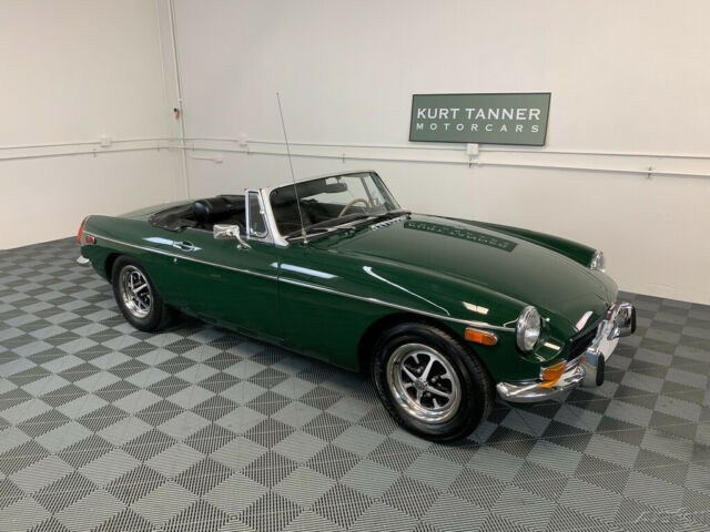 MG MGB 1972 image number 0