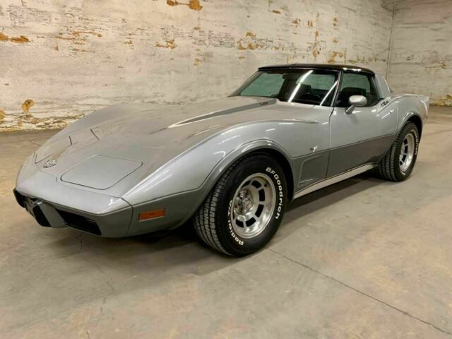 Chevrolet Corvette 1978 image number 0