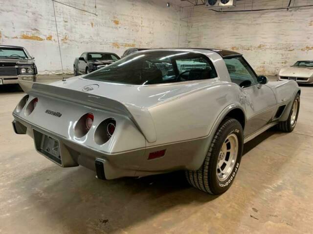 Chevrolet Corvette 1978 image number 22