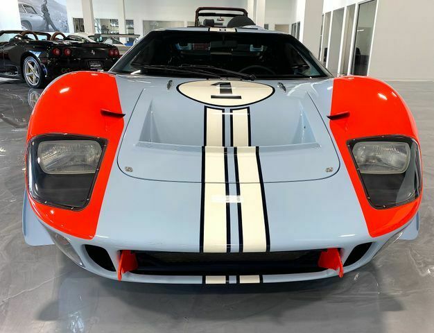 Ford GT 40 1966 image number 24