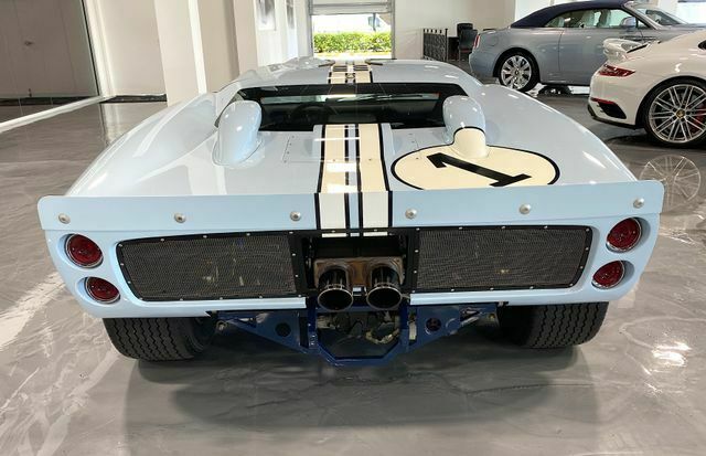 Ford GT 40 1966 image number 26