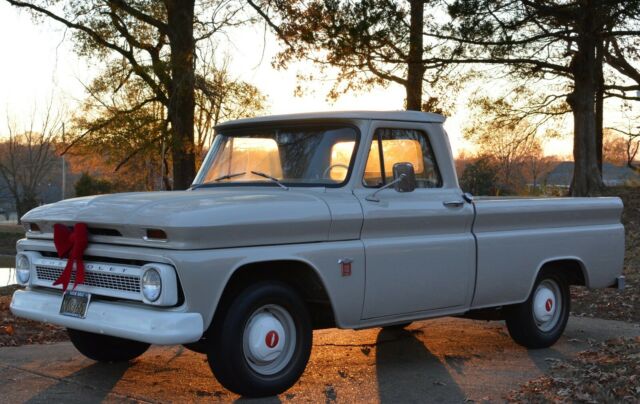 Chevrolet C-10 1964 image number 2