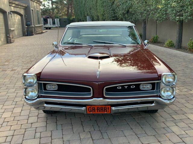 PONTIAC GTO 1966 image number 0