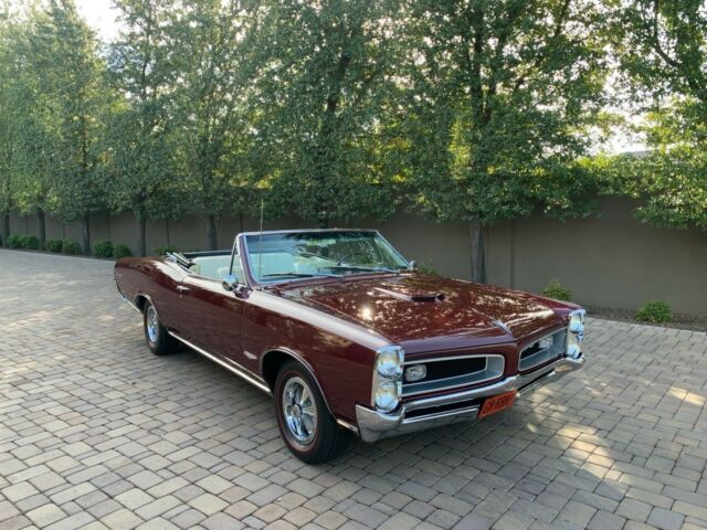 PONTIAC GTO 1966 image number 27