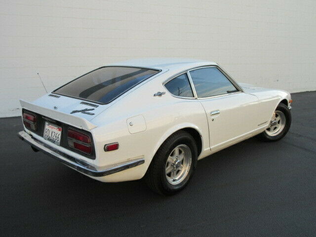 Datsun Z-Series 1970 image number 15