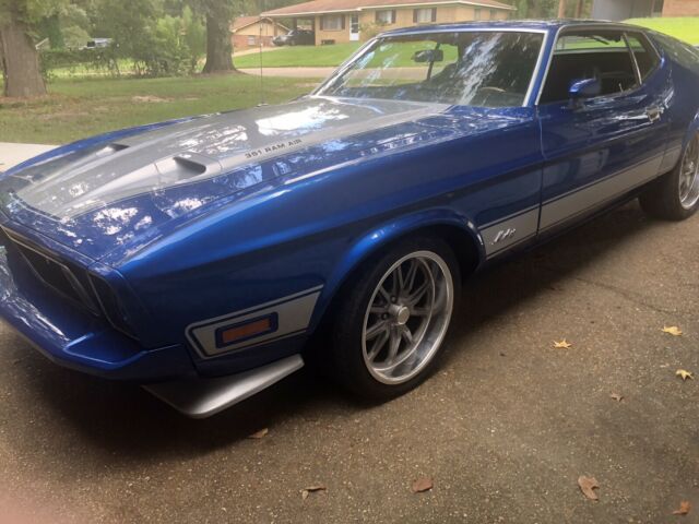 Ford Mustang 1973 image number 27