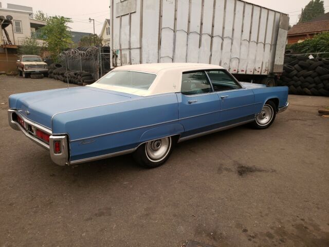 Lincoln Continental 1973 image number 28