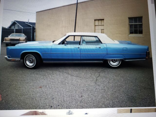 Lincoln Continental 1973 image number 32