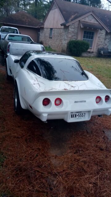 Chevrolet Corvette L82 1979 image number 1