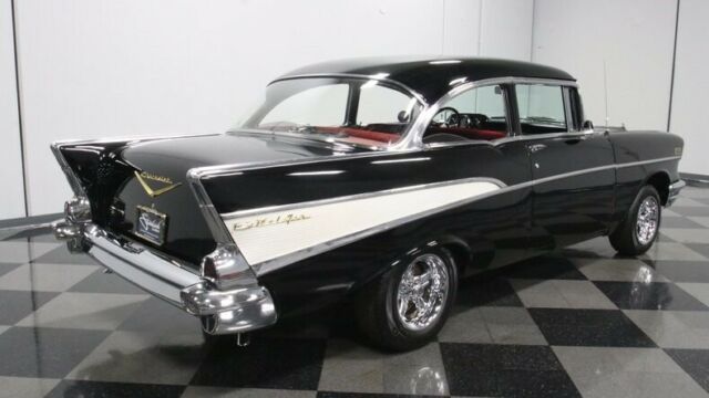 Chevrolet Bel Air/150/210 1957 image number 14