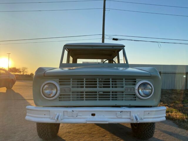 Ford Bronco 1966 image number 1