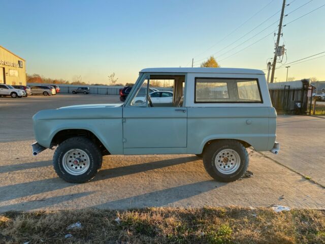 Ford Bronco 1966 image number 27