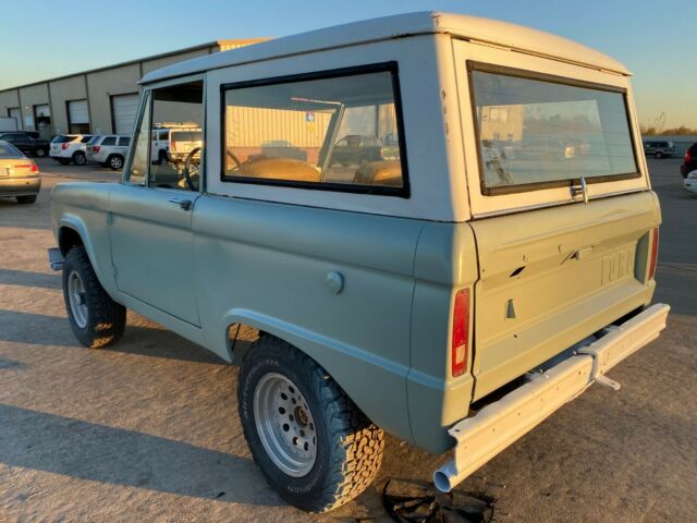 Ford Bronco 1966 image number 29