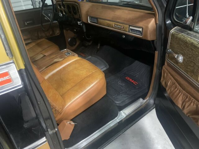 GMC Sierra Classic 1975 image number 24