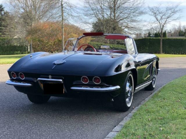 Chevrolet Corvette 1962 image number 4