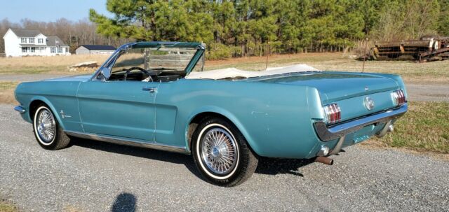 Ford Mustang 1966 image number 2