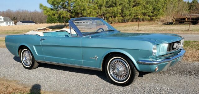 Ford Mustang 1966 image number 30