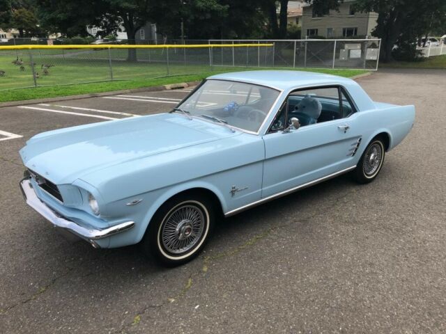 Ford Mustang 1966 image number 27