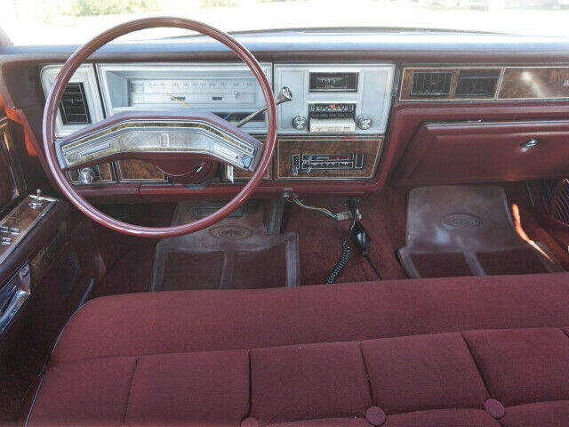 Lincoln Continental 1978 image number 20