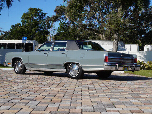 Lincoln Continental 1978 image number 33