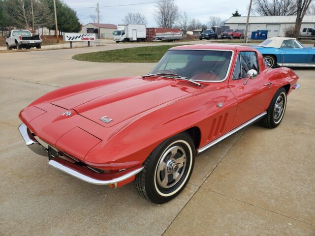 Chevrolet Corvette 1966 image number 0